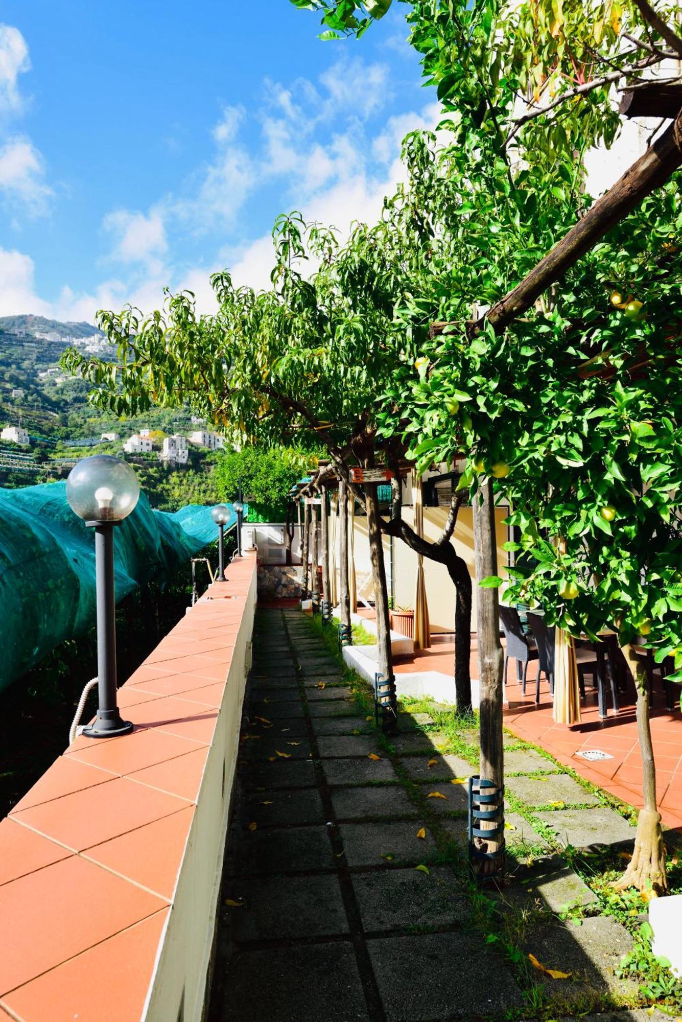 Eden Holiday Minori Exteriér fotografie
